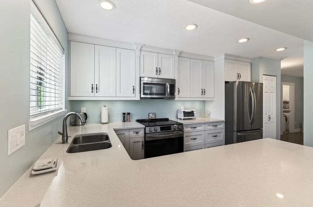202 15717 MARINE DRIVE, White Rock BC V4B 1E4, White Rock BC — Residential for Sale — Photo 16 of 34