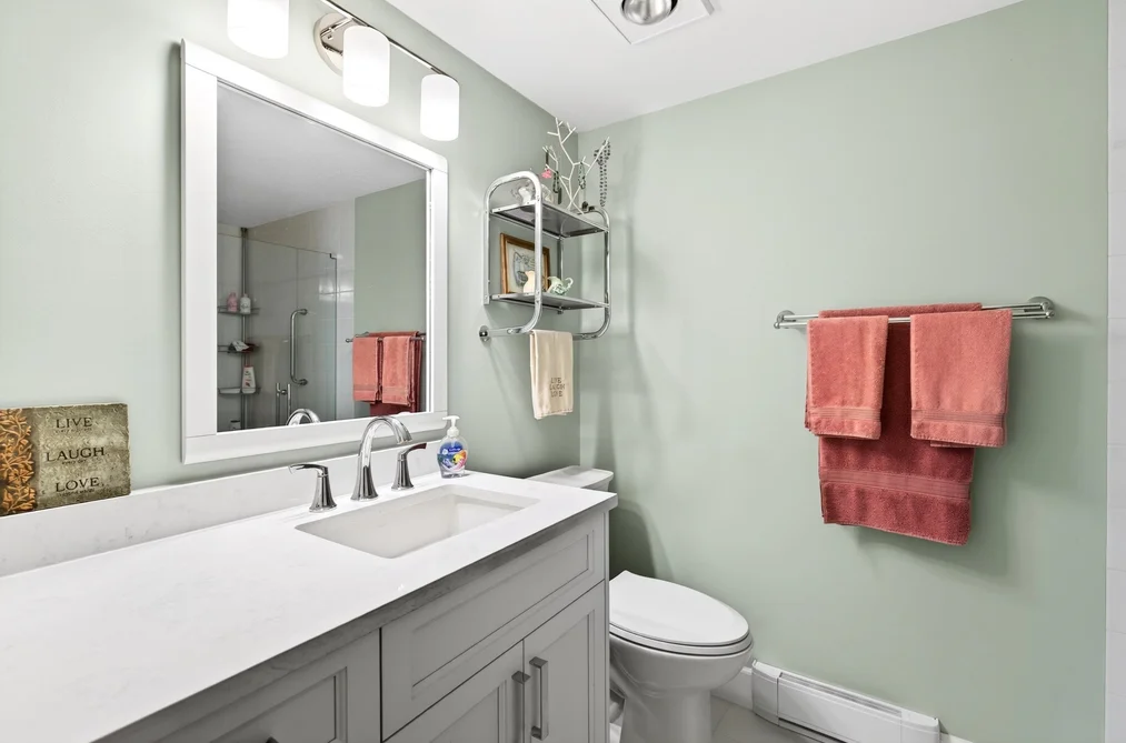 202 15717 MARINE DRIVE, White Rock BC V4B 1E4, White Rock BC — Residential for Sale — Photo 26 of 34