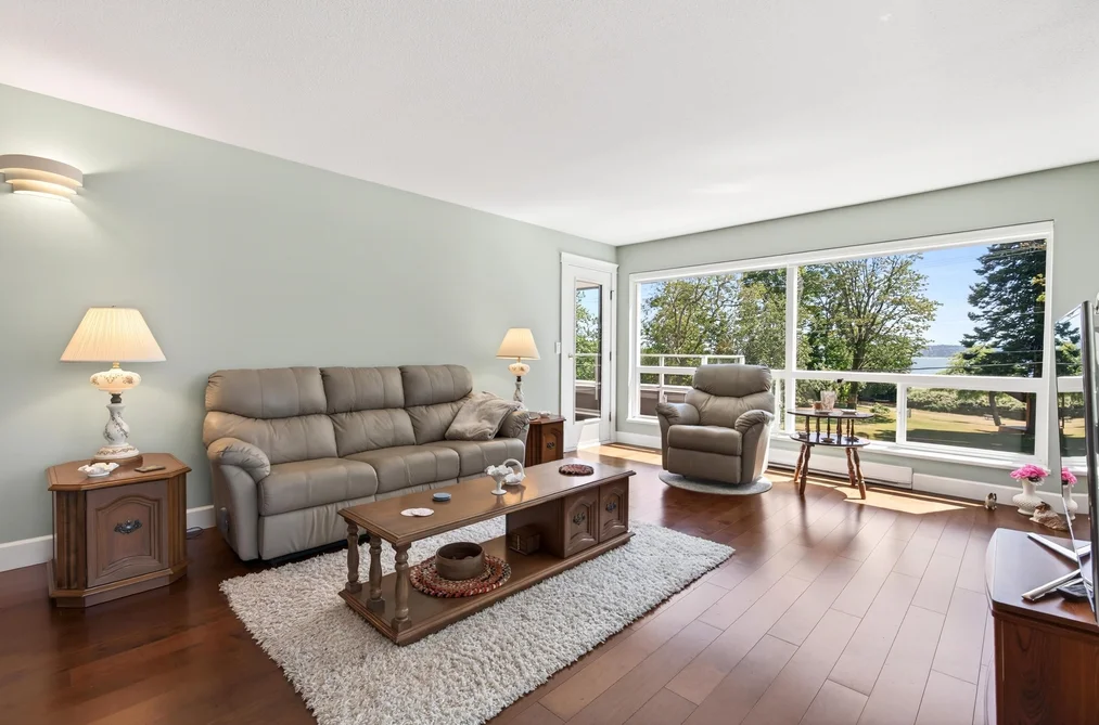 202 15717 MARINE DRIVE, White Rock BC V4B 1E4, White Rock BC — Residential for Sale — Photo 5 of 34