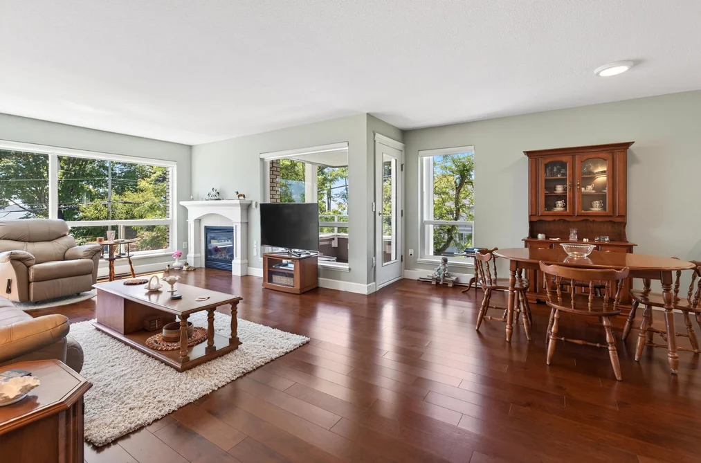 202 15717 MARINE DRIVE, White Rock BC V4B 1E4, White Rock BC — Residential for Sale — Photo 8 of 34