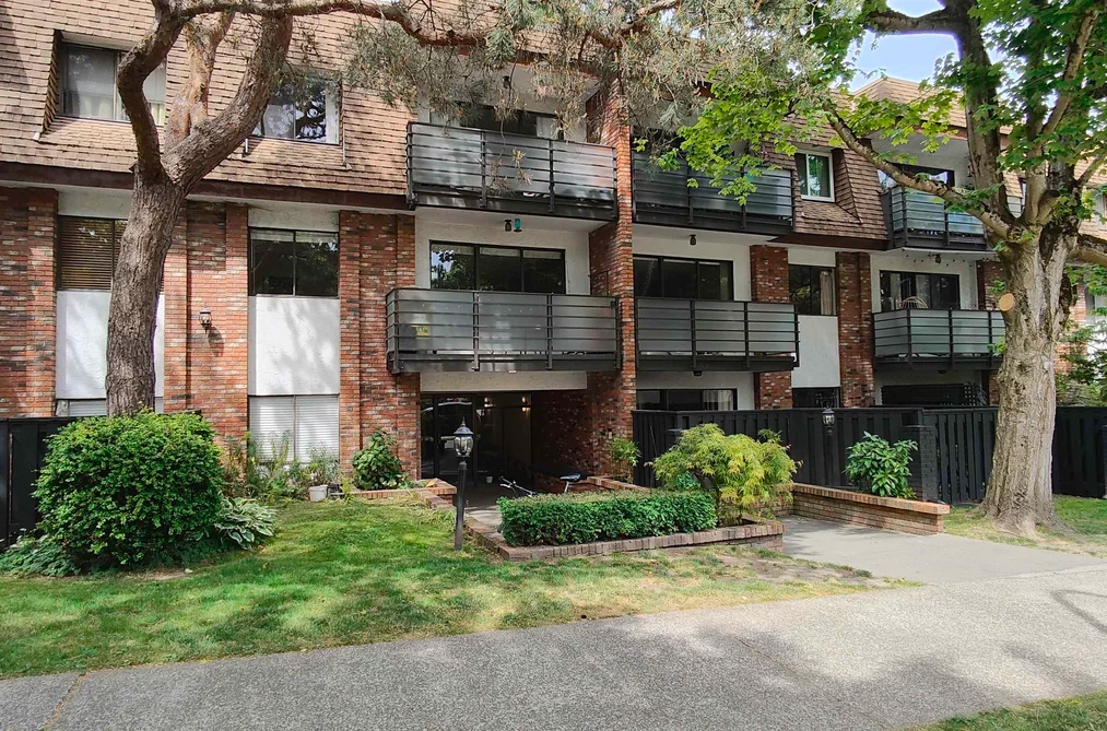 Condo for sale at 202 1933 W 5th Avenue Vancouver British Columbia - MLS: R3129839