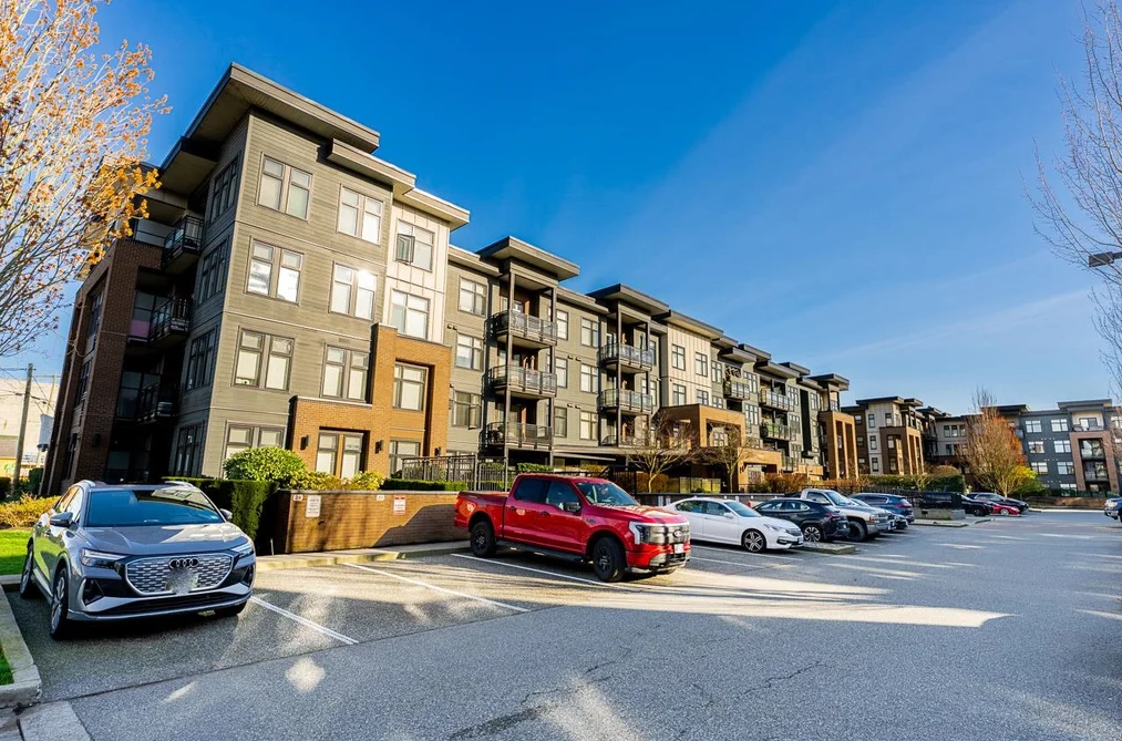 202 20078 FRASER HIGHWAY, Langley BC V3A 4E5, Langley BC — Residential for Sale - Photo 4