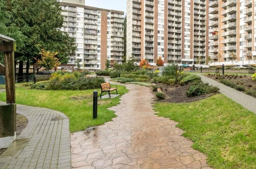 202 2012 FULLERTON AVENUE, North Vancouver BC V7P 3E3, North Vancouver BC — Residential for Sale - Photo 4