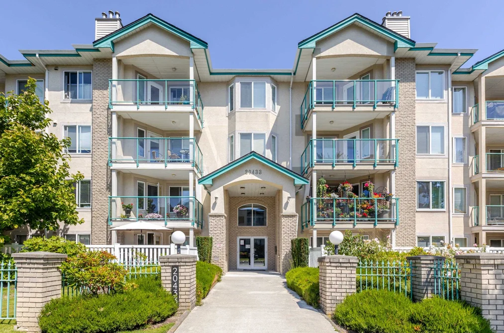 Condo for sale at 202 20433 53 Avenue Langley British Columbia - MLS: R3102250