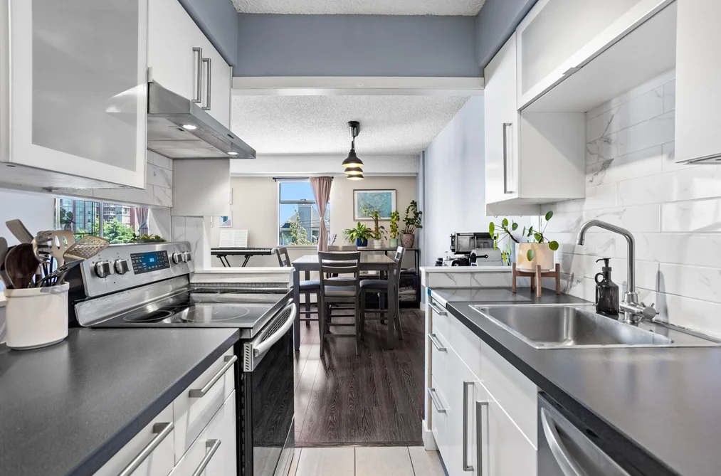 202 209 CARNARVON STREET, New Westminster BC V3L 1B7, New Westminster BC — Residential for Sale — Photo 11 of 40