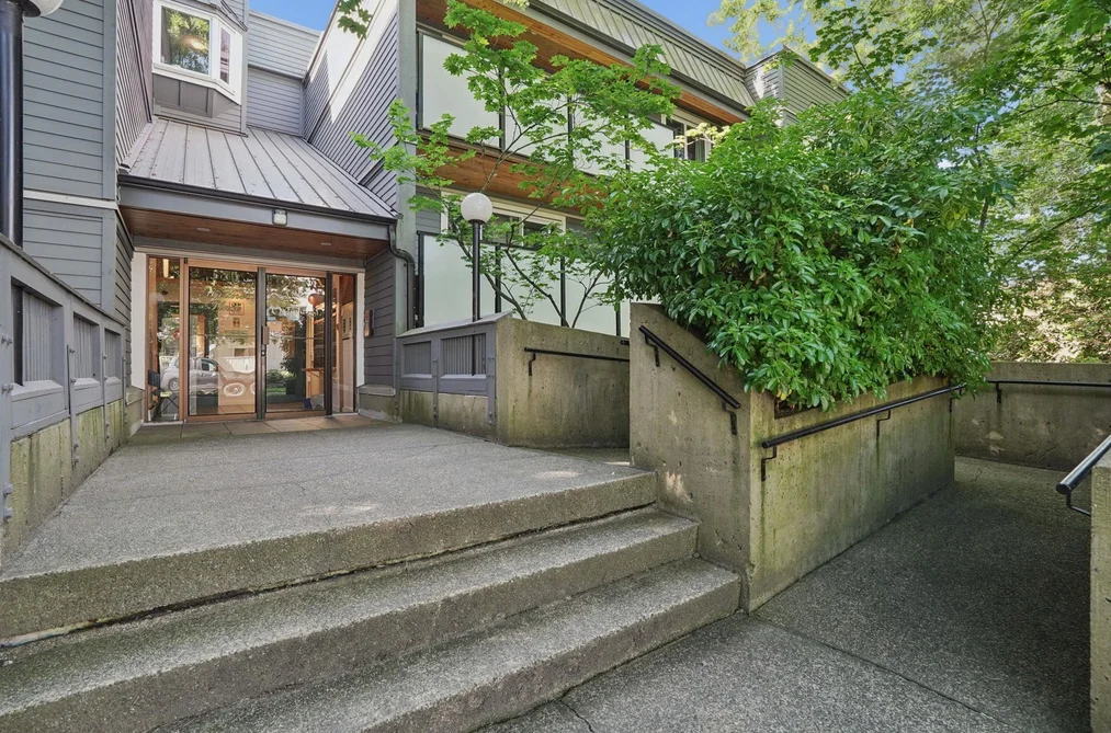 202 2328 OXFORD STREET, Vancouver BC V5L 1G3, Vancouver BC — Residential for Sale — Photo 13 of 31