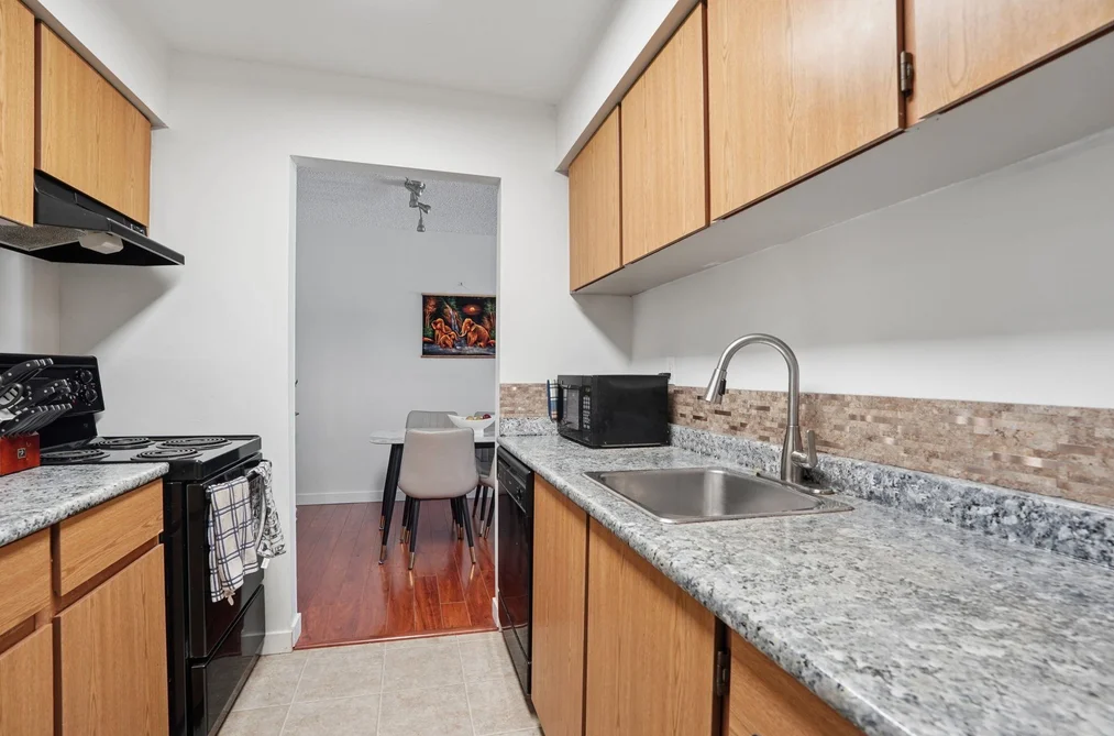 202 2328 OXFORD STREET, Vancouver BC V5L 1G3, Vancouver BC — Residential for Sale — Photo 22 of 31