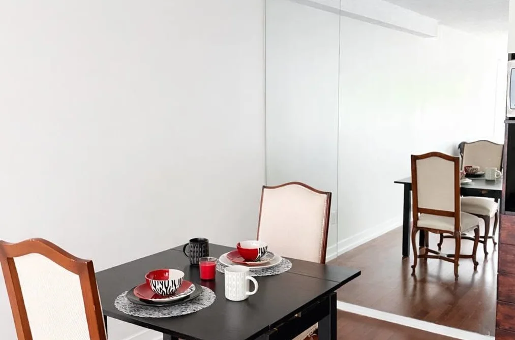 202 250 W 1ST STREET, North Vancouver BC V7M 1B4, North Vancouver BC — Residential for Sale - Photo 2