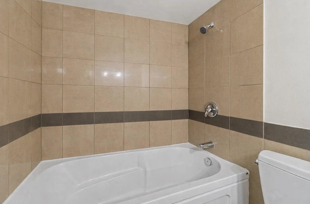 202 250 W 1ST STREET, North Vancouver BC V7M 1B4, North Vancouver BC — Residential for Sale - Photo 7