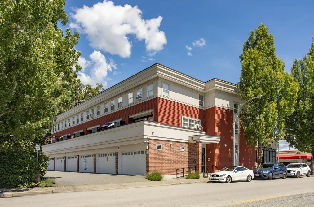 Condo for sale at 202 2655 Mary Hill Road Port Coquitlam British Columbia - MLS: R3131288