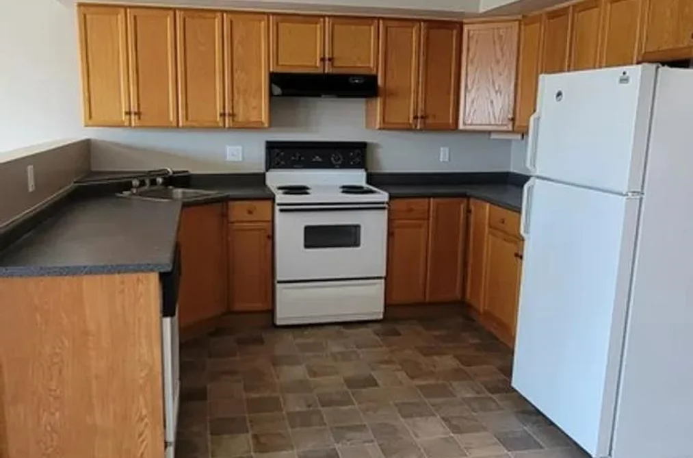 202 27262 FRASER HIGHWAY, Langley BC V4W 3P8, Langley BC — Residential for Sale - Photo 3