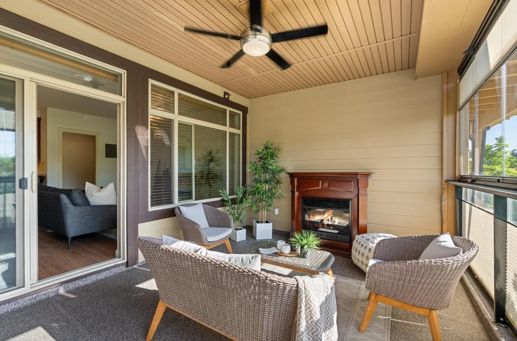 Condo for sale at 202 2860 Trethewey Street Abbotsford British Columbia - MLS: R3120298