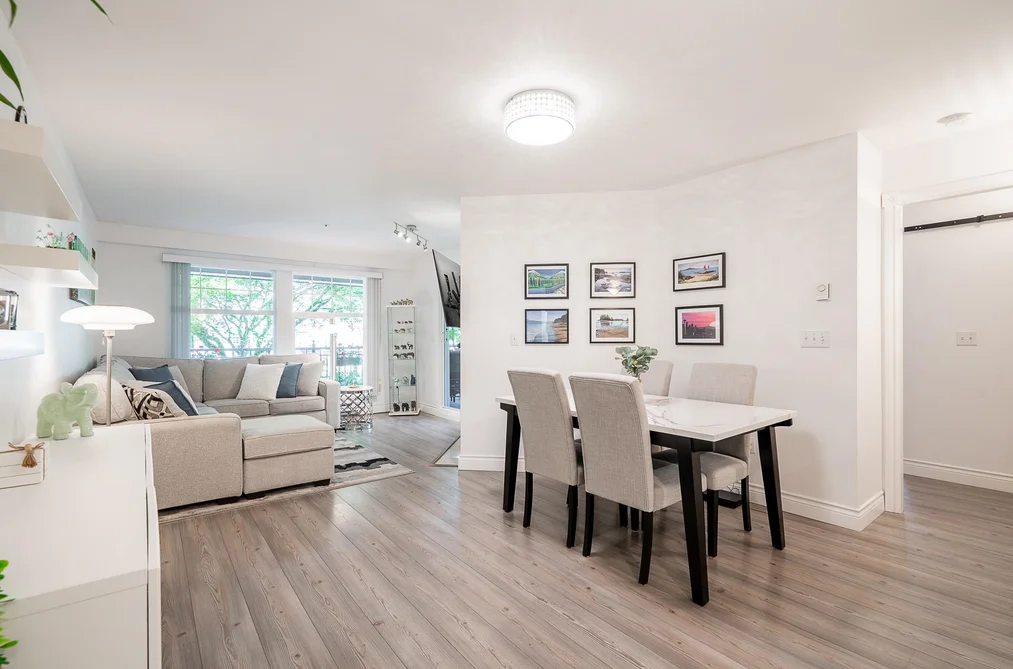 Condo for sale at 202 3075 Primrose Lane Coquitlam British Columbia - MLS: R3137115