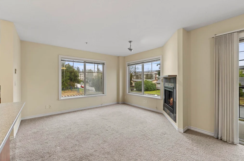 202 32063 MT WADDINGTON AVENUE, Abbotsford BC V2T 2E7, Abbotsford BC — Residential for Sale - Photo 4