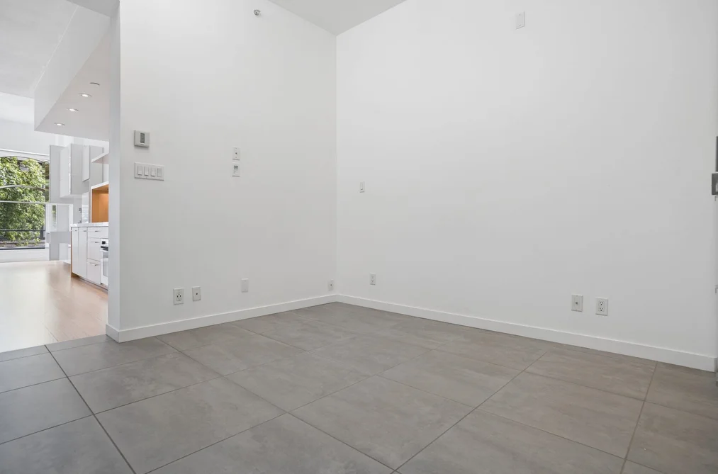 202 36 WATER STREET, Vancouver BC V6B 0B7, Vancouver BC — Residential for Sale — Photo 12 of 34