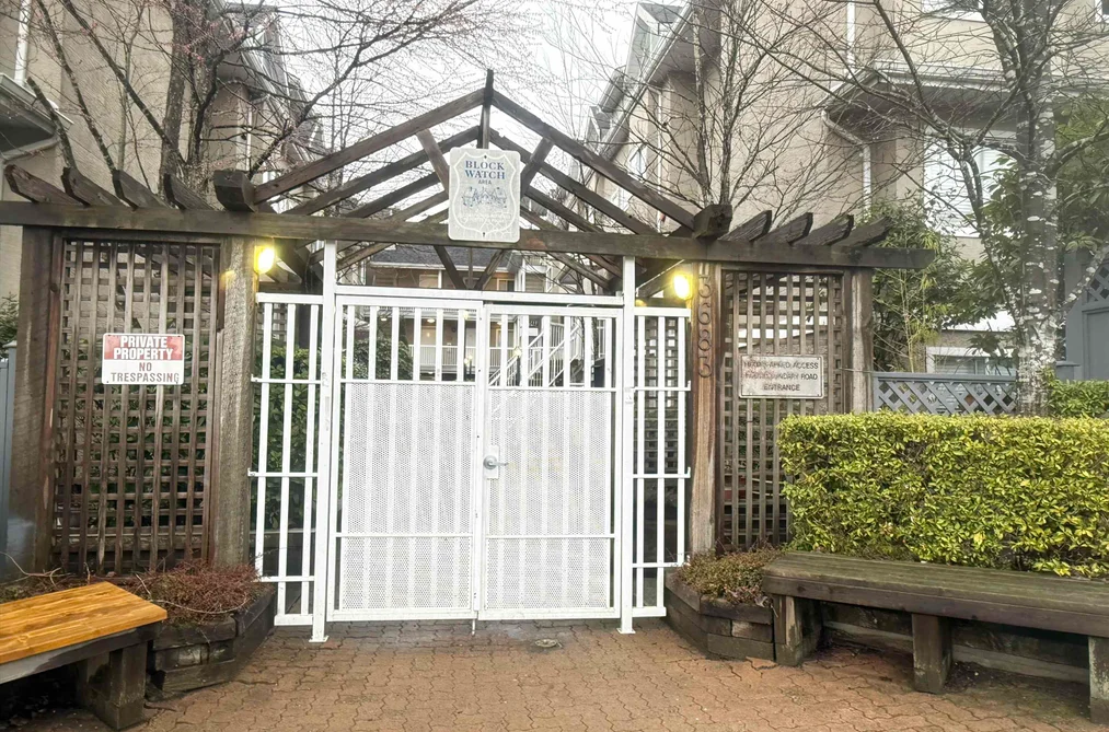 Townhouse for sale at 202 3683 Wellington Avenue Vancouver British Columbia - MLS: R3097077