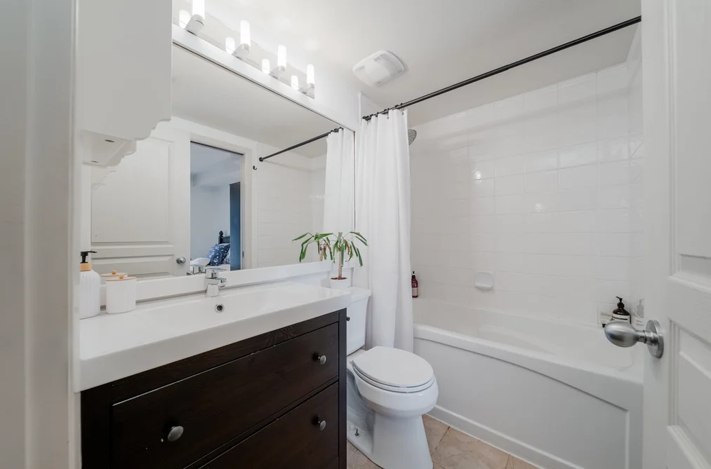 202 3727 W 10TH AVENUE, Vancouver BC V6R 2G5, Vancouver BC — Residential for Sale — Photo 21 of 40
