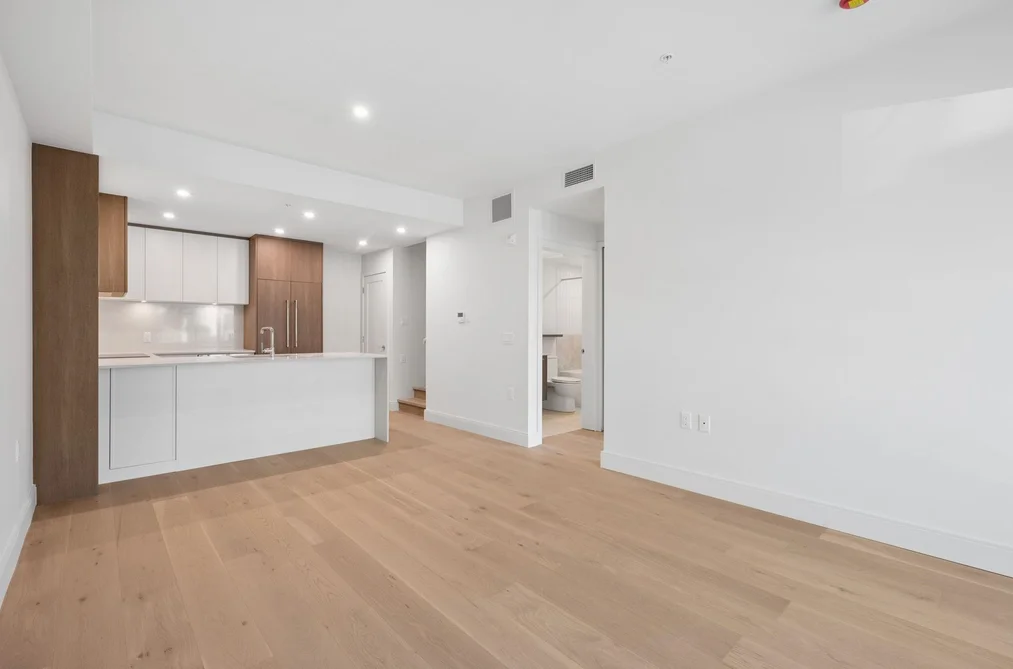 202 378 W 45TH AVENUE, Vancouver BC V5Y 0P6, Vancouver BC — Residential for Sale - Photo 7