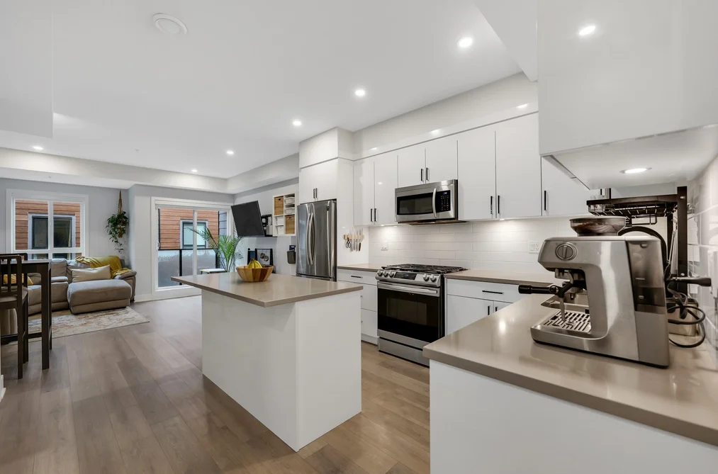 Townhouse for sale at 202 37842 Third Avenue Squamish British Columbia - MLS: R3085183