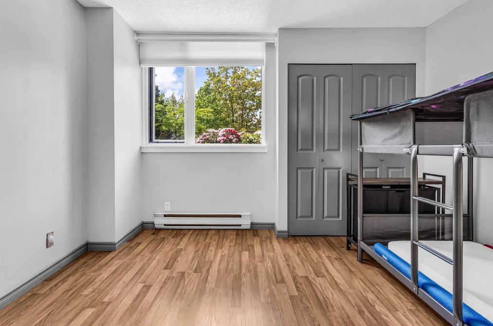 202 3980 CARRIGAN COURT, Burnaby BC V3N 4S6, Burnaby BC — Residential for Sale - Photo 2
