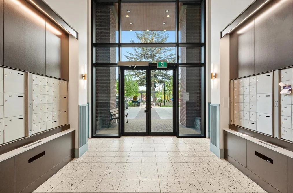 202 45511 CAMPUS DRIVE, Chilliwack BC V2R 6K8, Chilliwack BC — Residential for Sale - Photo 4