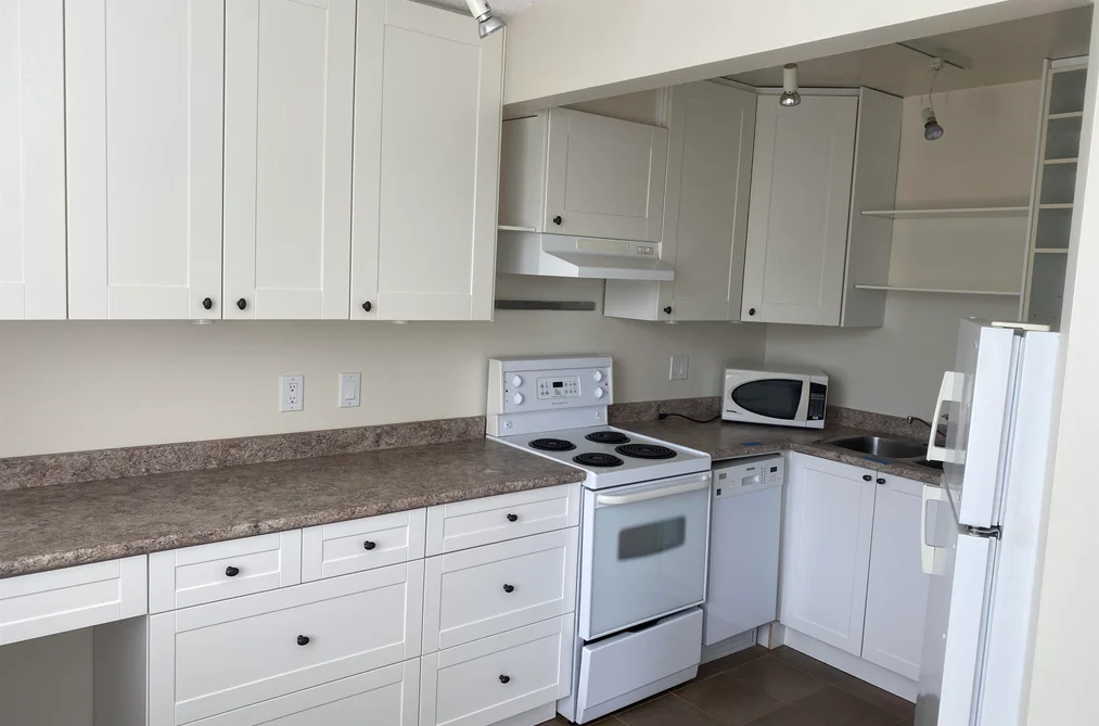202 4691 W 10TH AVENUE, Vancouver BC V6R 2J3, Vancouver BC — Residential for Sale - Photo 4