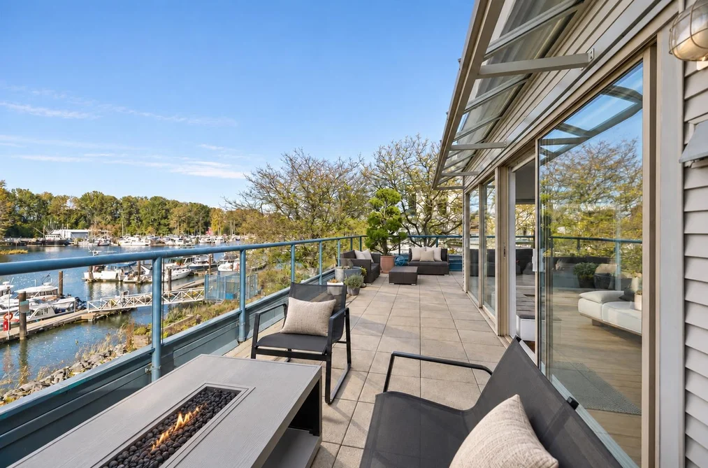 4743 W River Rd Unit 202, Ladner, BC - MLS: R3175048