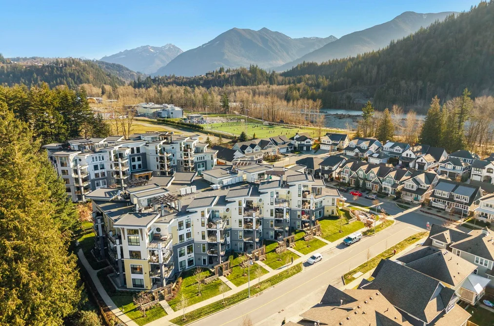 202 5384 TYEE LANE, Chilliwack BC V2R 6C8, Chilliwack BC — Residential for Sale - Photo 2