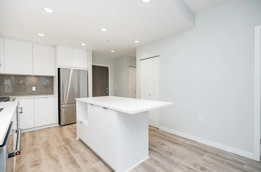 202 615 COTTONWOOD AVENUE, Coquitlam, BC — Residential for Sale — Photo 11 of 40