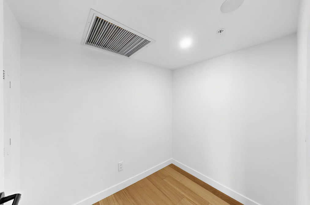 202 6485 MANITOBA STREET, Vancouver BC V5Y 0P7, Vancouver BC — Residential for Sale — Photo 12 of 40