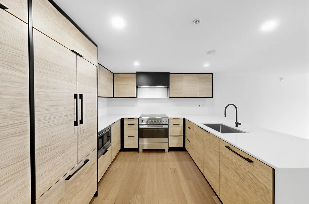 202 6485 MANITOBA STREET, Vancouver BC V5Y 0P7, Vancouver BC — Residential for Sale — Photo 13 of 40