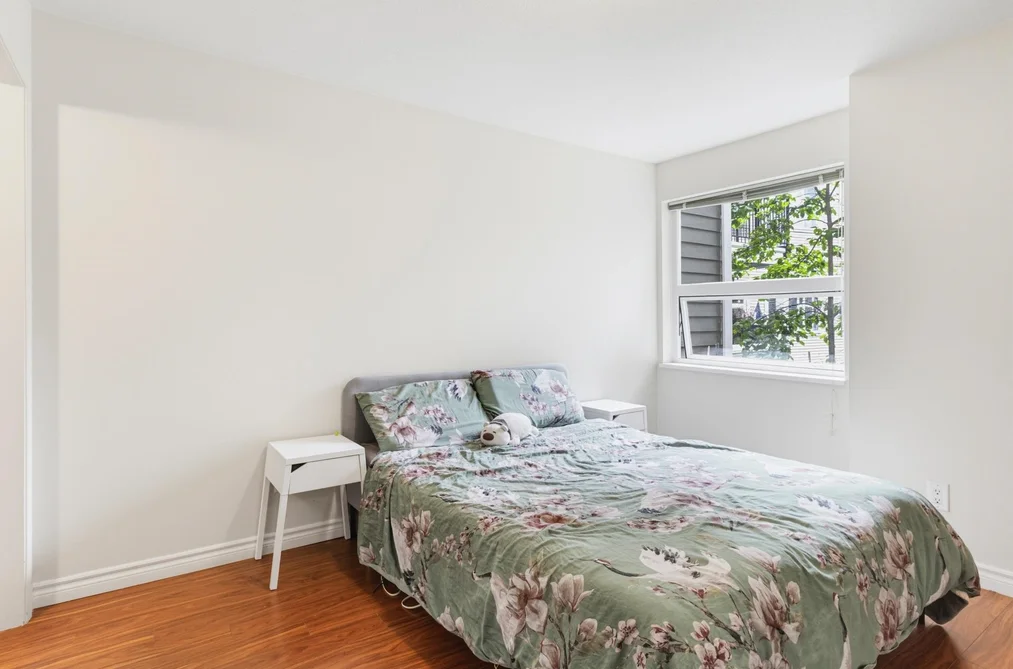 202 6888 SOUTHPOINT DRIVE, Burnaby, BC — Residential for Sale — Photo 13 of 16