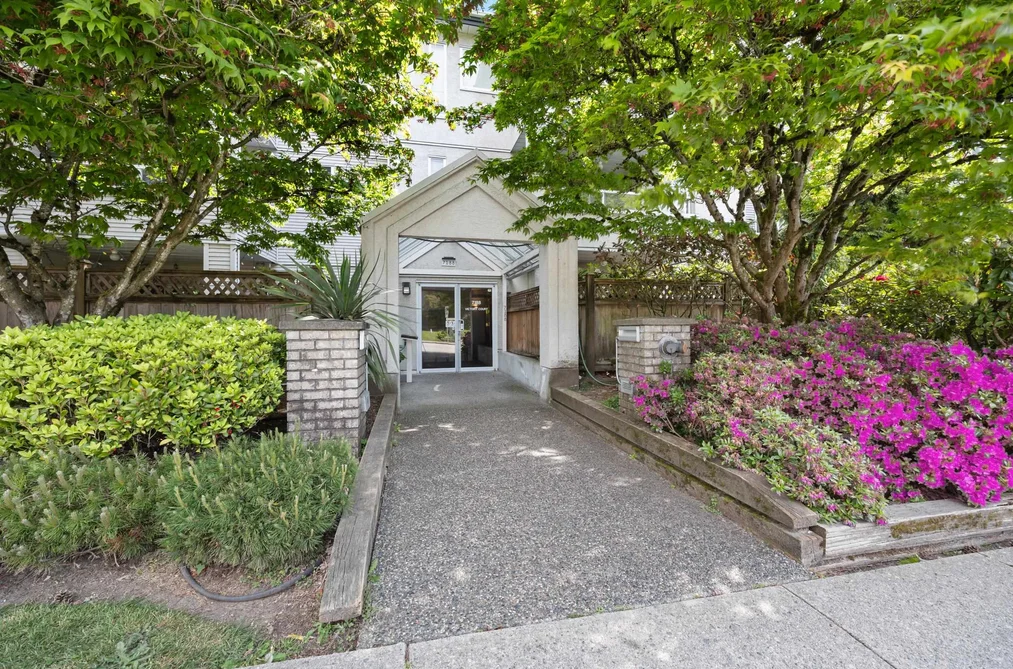 202 7188 ROYAL OAK AVENUE, Burnaby BC V5J 4J4, Burnaby BC — Residential for Sale - Photo 3