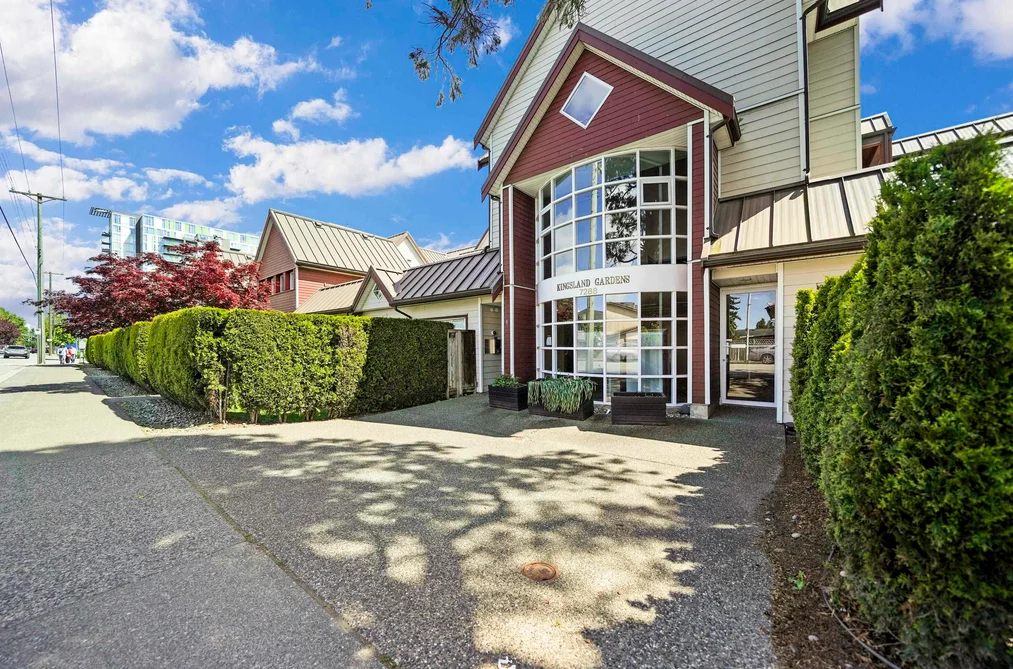 Condo for sale at 202 7288 No. 3 Road Richmond British Columbia - MLS: R3078243
