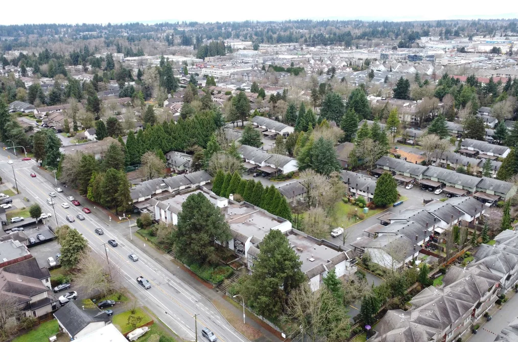 202 7473 140 STREET, Surrey BC V3W 6G5, Surrey BC — Residential for Sale - Photo 2