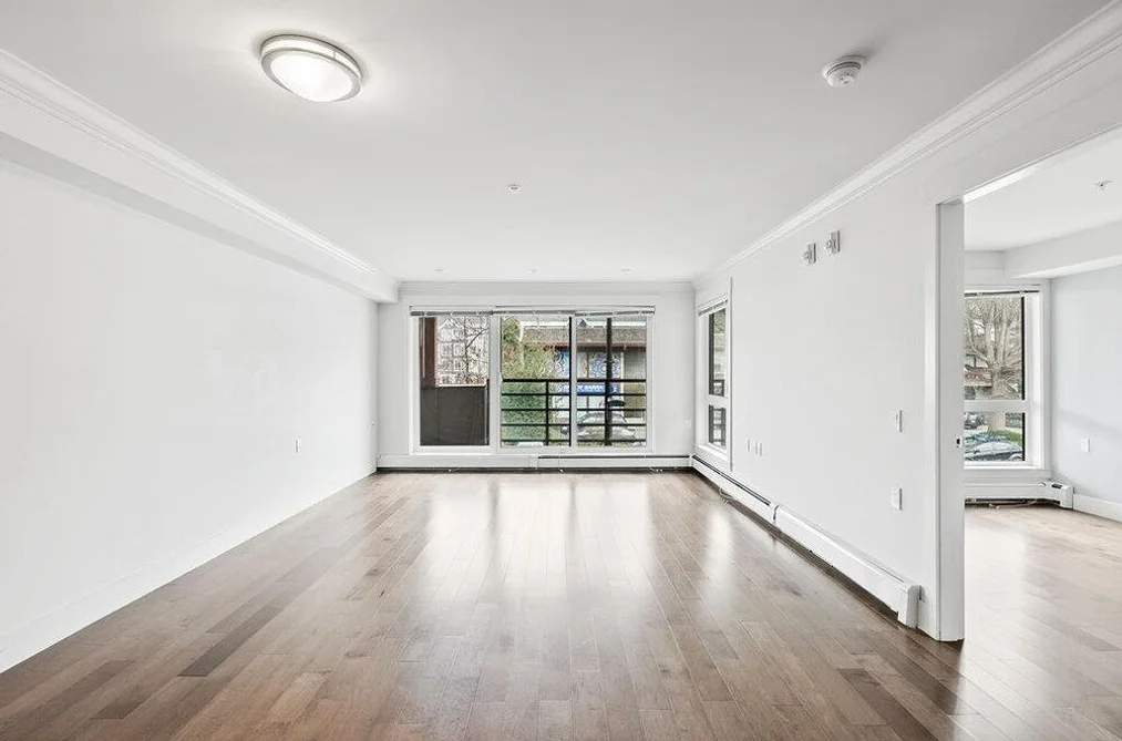 202 857 W 15TH STREET, North Vancouver BC V7P 1M5, North Vancouver BC — Residential for Sale - Photo 3