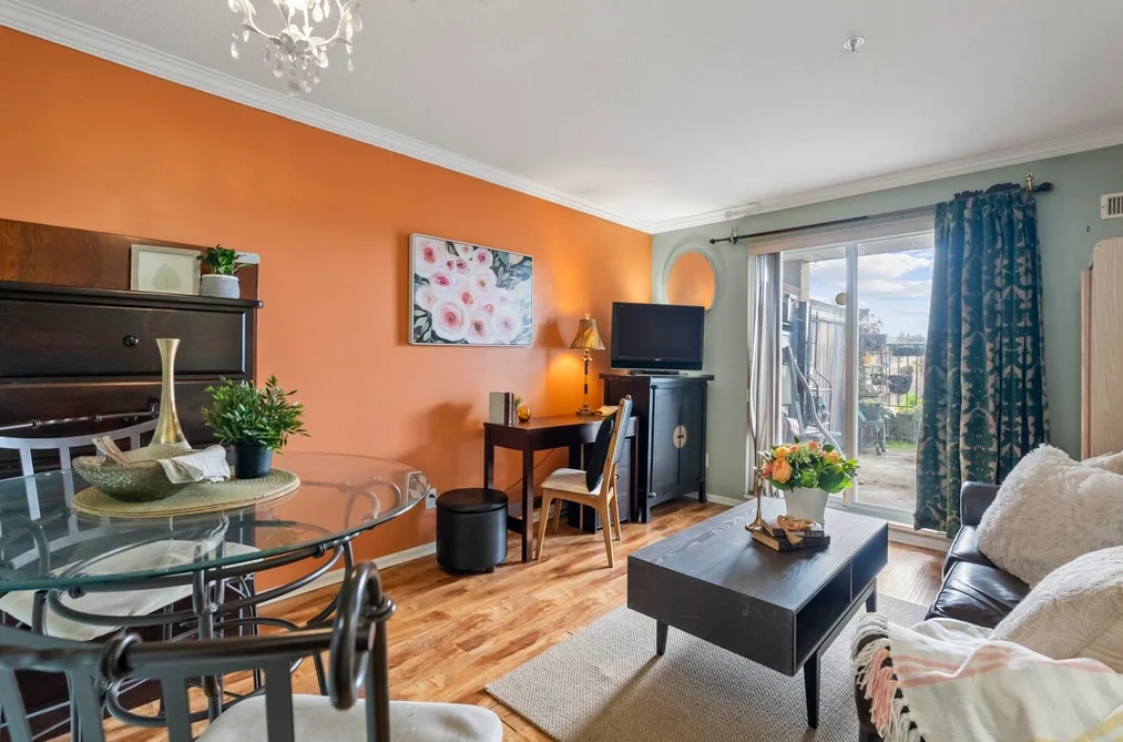 202 868 KINGSWAY WAY, Vancouver BC V5V 3C3, Vancouver BC — Residential for Sale - Photo 2
