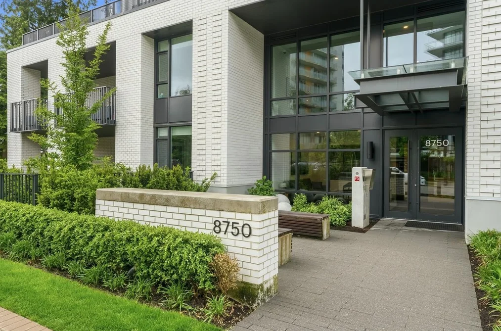 202 8750 UNIVERSITY CRESCENT, Burnaby BC V5A 0G9, Burnaby BC — Residential for Sale - Photo 2