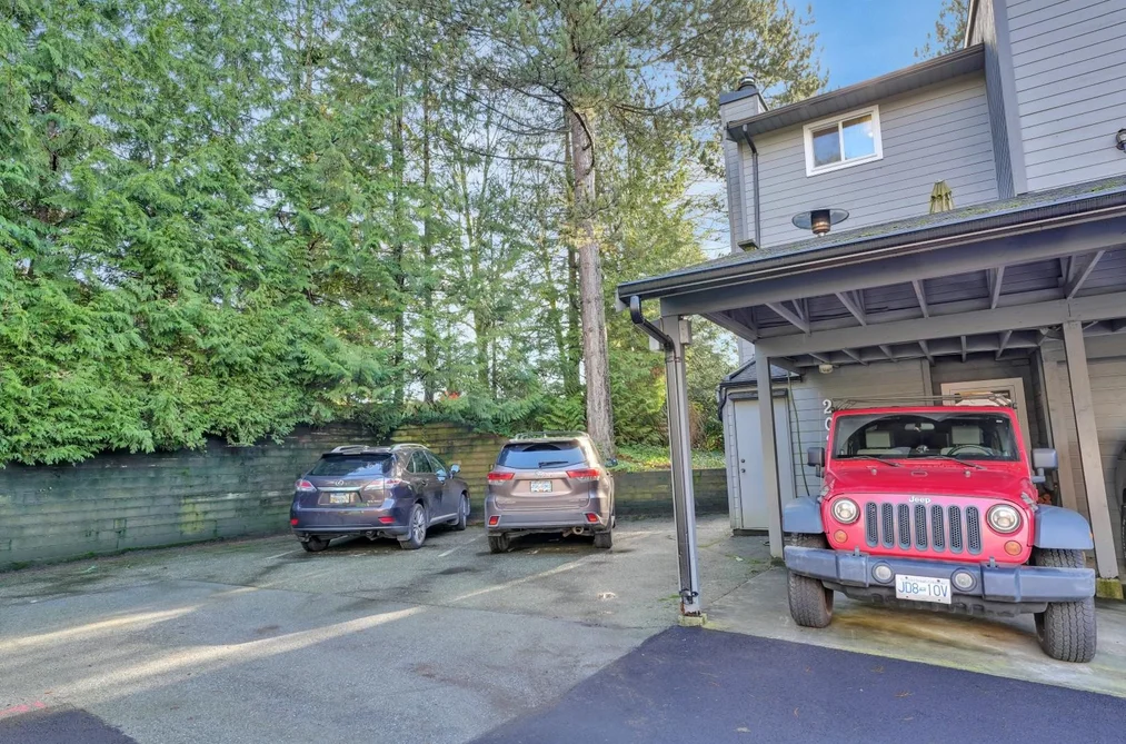 Townhouse for sale at 202 Balmoral Place Port Moody British Columbia - MLS: R3114705