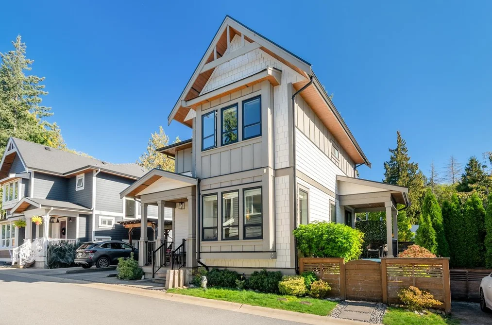 House for sale at 2020 Carson Court North Vancouver British Columbia - MLS: R3093726