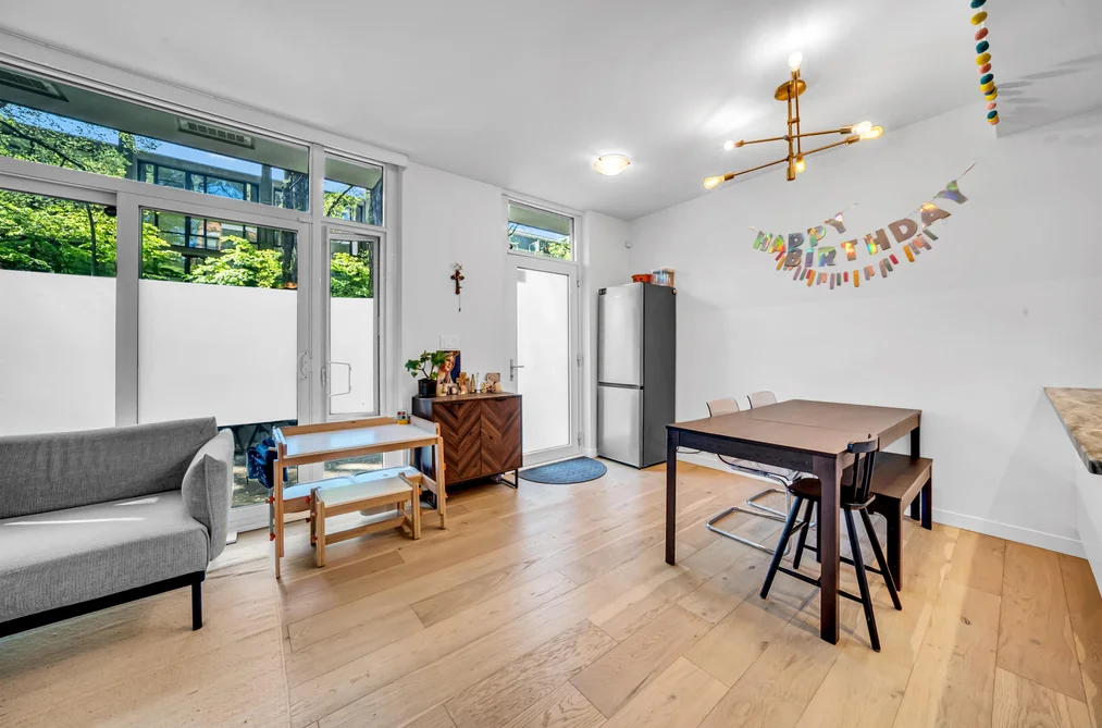 2021 W 10TH AVENUE, Vancouver BC V6J 0H1, Vancouver BC — Residential for Sale - Photo 5