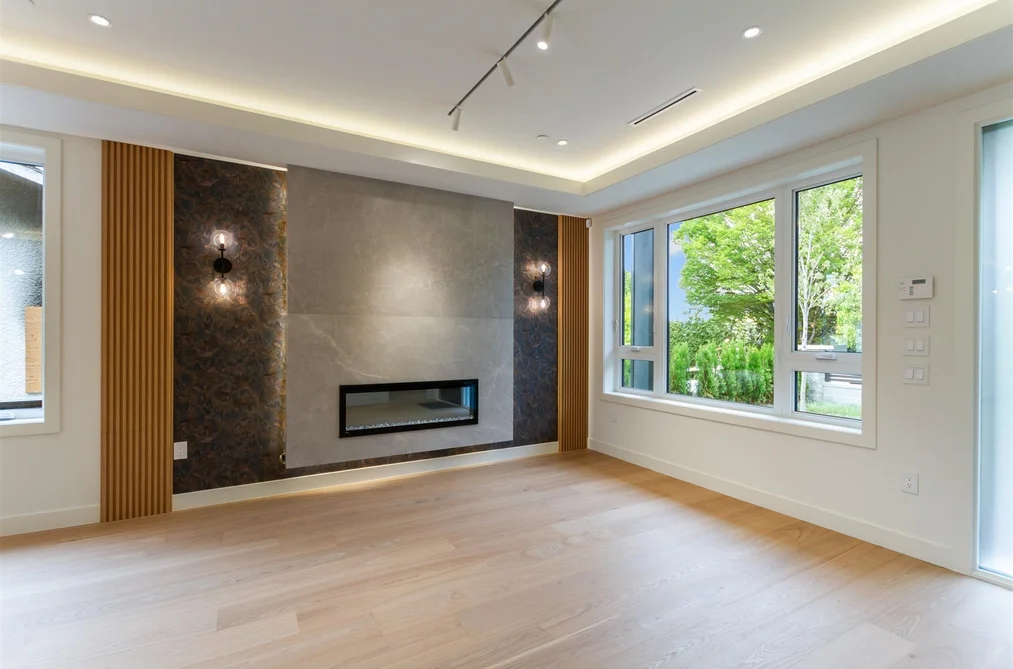 2022 NANTON AVENUE, West Vancouver BC V6J 2Y2, West Vancouver BC — Residential for Sale - Photo 2
