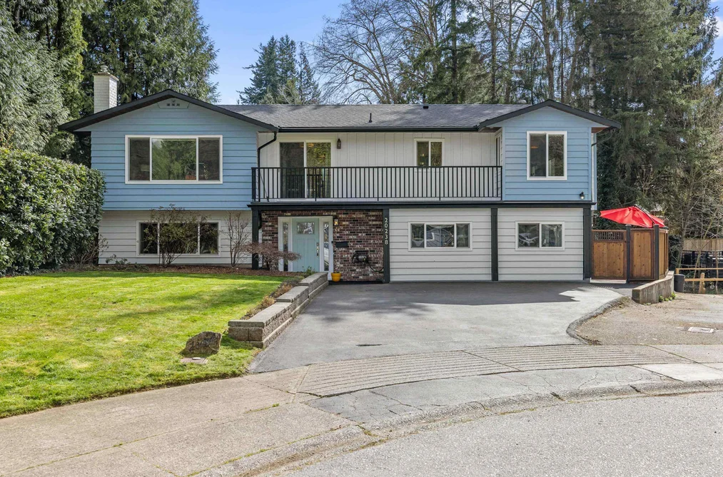 House for sale at 20238 49 Avenue Langley British Columbia - MLS: R3122635