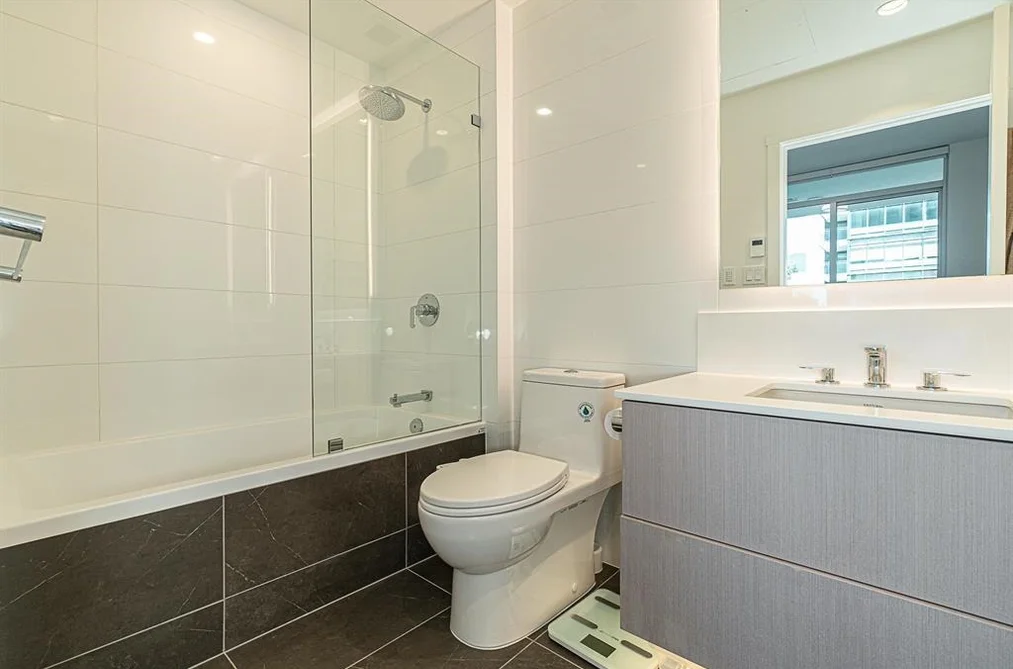 2025 CURLING ROAD, North Vancouver BC V7P 3B4, North Vancouver BC — Residential for Sale — Photo 27 of 37