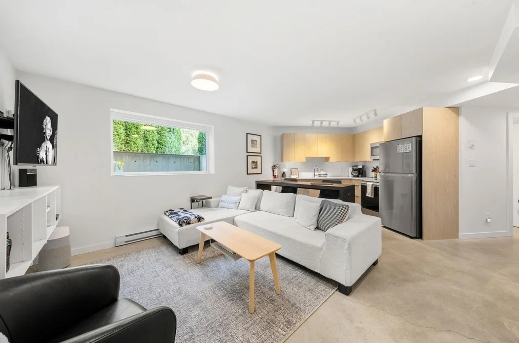 2025 Mackay Avenue, North Vancouver, BC - MLS: R3173270 - Photo 31 2025 Mackay Avenue, North Vancouver, BC - MLS: R3173270 - Photo 31