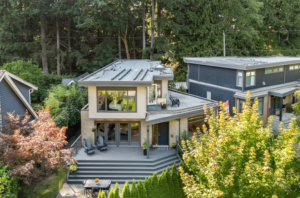 2025 Mackay Avenue, North Vancouver, BC - MLS: R3173270 - Photo 37 2025 Mackay Avenue, North Vancouver, BC - MLS: R3173270 - Photo 37