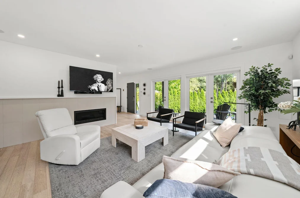 2025 MACKAY AVENUE, North Vancouver BC V7P 2M8, North Vancouver BC — Residential for Sale - Photo 5