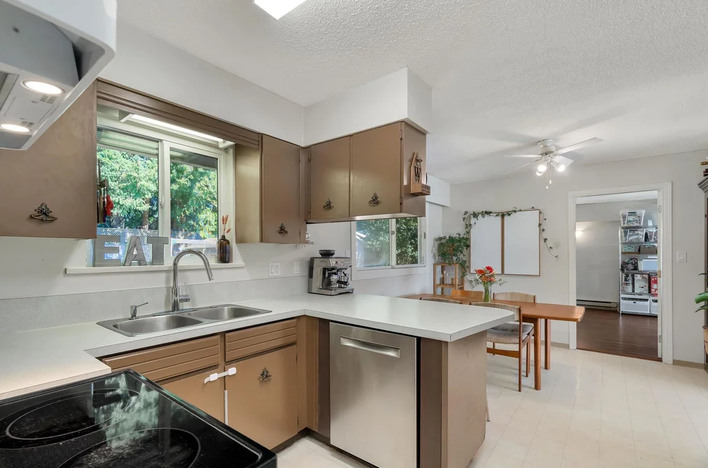 20255 CHATWIN AVENUE, Maple Ridge BC V2X 4G4, Maple Ridge BC — Residential for Sale - Photo 6