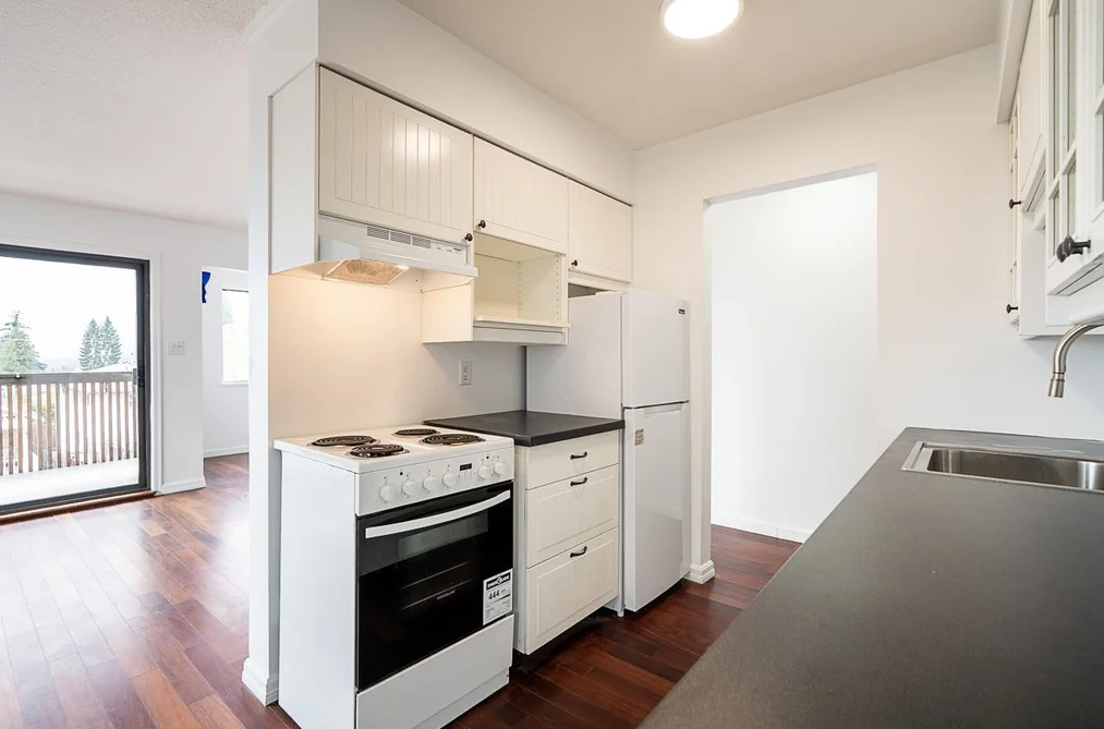 203 107 W 27TH STREET, North Vancouver BC V7N 4G5, North Vancouver BC — Residential for Sale - Photo 6