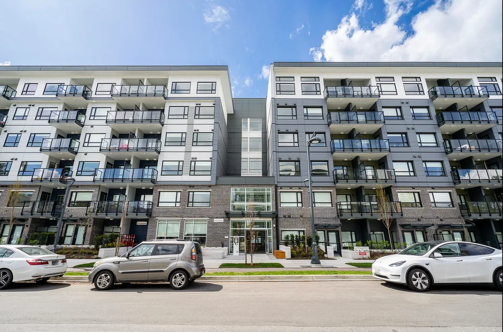 203 10777 138 STREET, Surrey BC V3T 0T5, Surrey BC — Residential for Sale - Photo 2